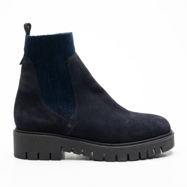 TRONCHETTO CON CALZA ELASTICA SVEVA